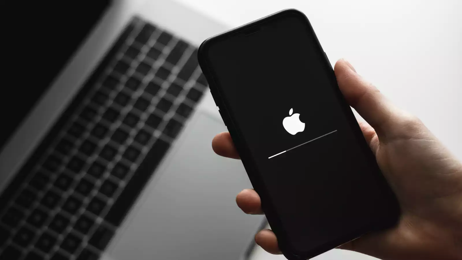 iOS 18.6 معرفی شد، تمرکز بر امنیت و تسهیل سایدلودینگ در اروپا
