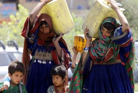بحران آب در افغانستان؛ از رنج زنان تا تنش‌های منطقه‌ای