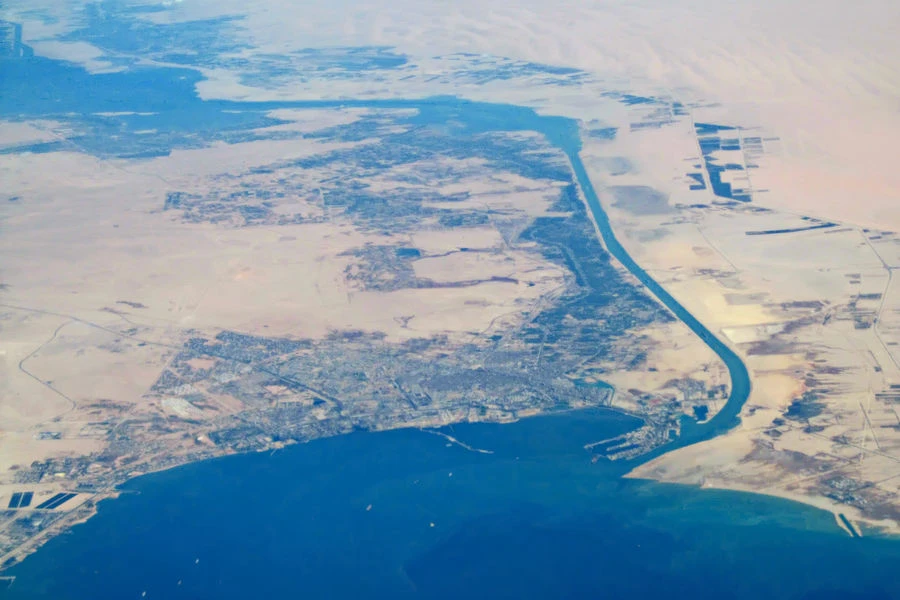 کانال سوئز؛ چرا به مهم‌ترین آب‌راه دنیا تبدیل شد؟
